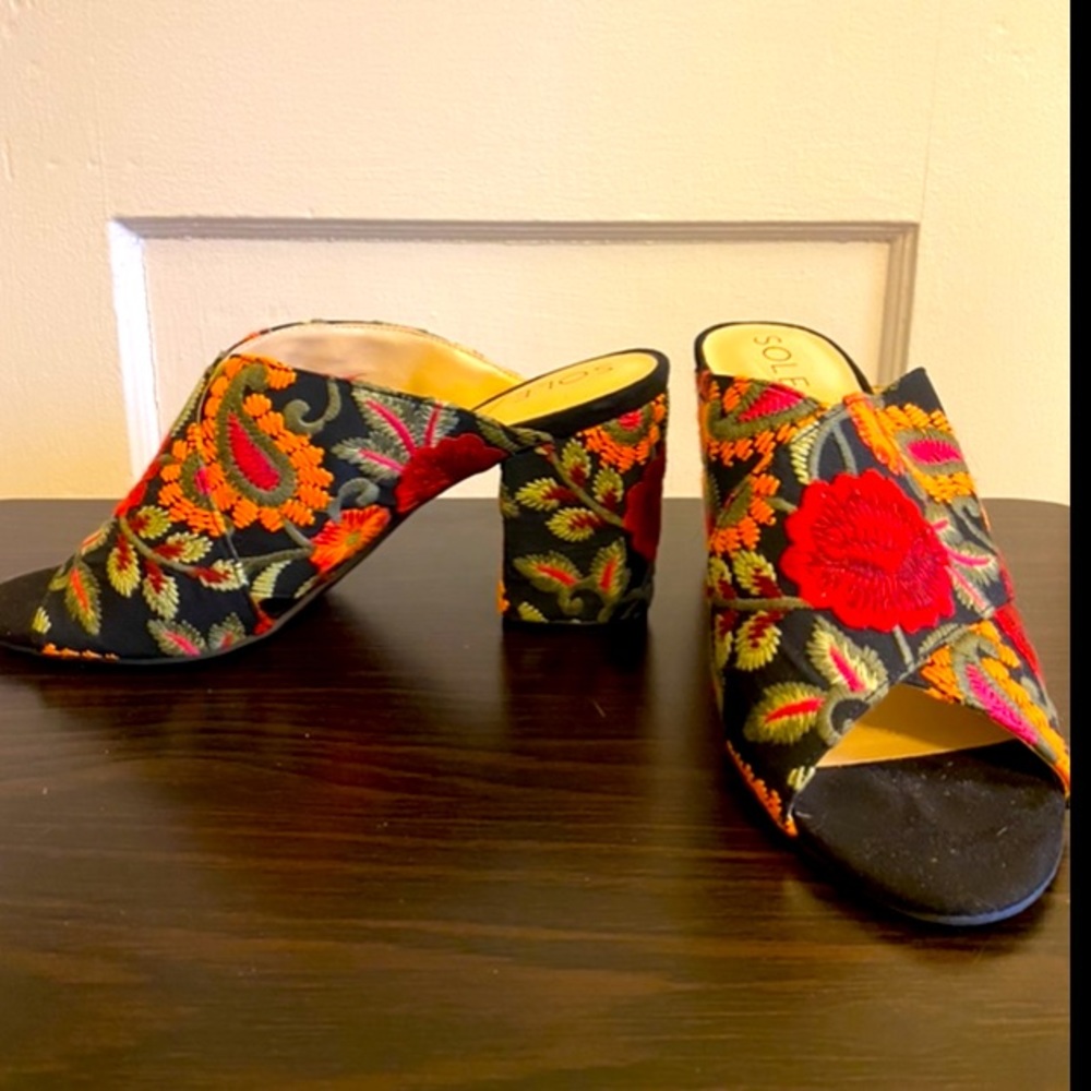 Sole Society Luella Sandal Embroidered Floral Mules size 8